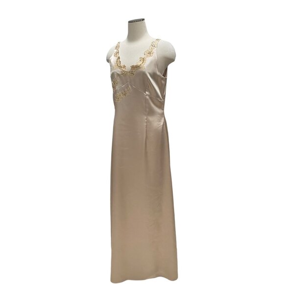 Elegant Gina Bacconi Satin Gown 10 Gold Floral Embroidery Formal HOCO Luxurious - Picture 9 of 15